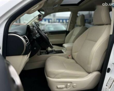 Лексус ГХ, объемом двигателя 4.6 л и пробегом 10 тыс. км за 47500 $, фото 14 на Automoto.ua