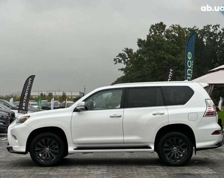 Лексус ГХ, объемом двигателя 4.6 л и пробегом 10 тыс. км за 47500 $, фото 4 на Automoto.ua