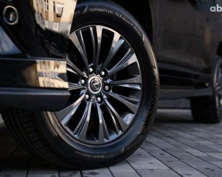 Лексус ГХ, объемом двигателя 4.6 л и пробегом 123 тыс. км за 56000 $, фото 2 на Automoto.ua