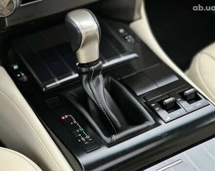 Лексус ГХ, объемом двигателя 4.6 л и пробегом 10 тыс. км за 47500 $, фото 27 на Automoto.ua