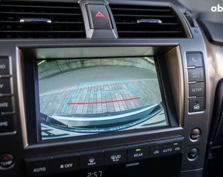 Лексус ГХ, объемом двигателя 4.6 л и пробегом 123 тыс. км за 56000 $, фото 21 на Automoto.ua