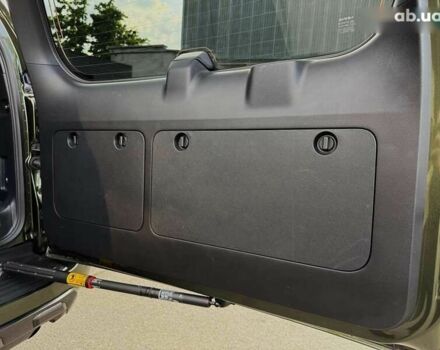 Лексус ГХ, объемом двигателя 4.6 л и пробегом 40 тыс. км за 53499 $, фото 28 на Automoto.ua