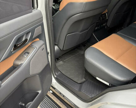 Лексус ГХ, объемом двигателя 3.5 л и пробегом 5 тыс. км за 101000 $, фото 15 на Automoto.ua