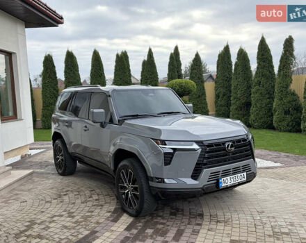 Лексус ГХ, объемом двигателя 3.5 л и пробегом 5 тыс. км за 101000 $, фото 2 на Automoto.ua