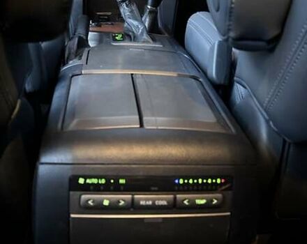 Сірий Лексус ГХ, об'ємом двигуна 4.7 л та пробігом 255 тис. км за 16300 $, фото 9 на Automoto.ua