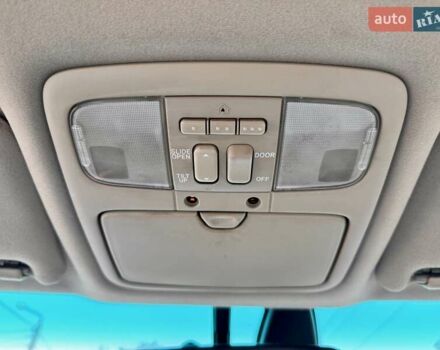 Лексус ГХ 2004 у Одесі на Automoto.ua Сірий Лексус ГХ, об'ємом двигуна 4.66 л та пробігом 174 тис. км за 12700 $, фото 76 на Automoto.ua