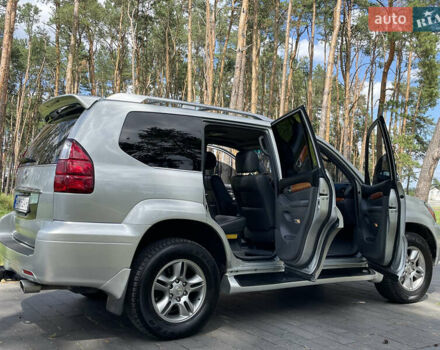 Серый Лексус ГХ, объемом двигателя 4.66 л и пробегом 375 тыс. км за 12750 $, фото 23 на Automoto.ua