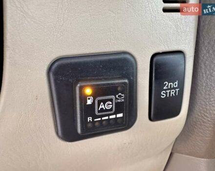 Лексус ГХ 2004 у Одесі на Automoto.ua Сірий Лексус ГХ, об'ємом двигуна 4.66 л та пробігом 174 тис. км за 12700 $, фото 81 на Automoto.ua