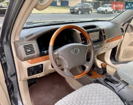 Лексус ГХ 2004 у Одесі на Automoto.ua Сірий Лексус ГХ, об'ємом двигуна 4.66 л та пробігом 174 тис. км за 12700 $, фото 55 на Automoto.ua