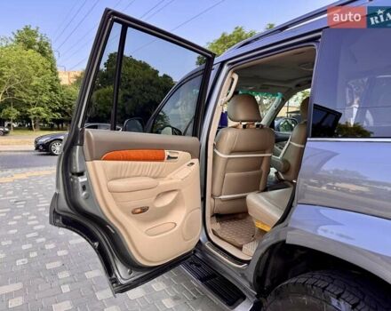 Лексус ГХ 2004 у Одесі на Automoto.ua Сірий Лексус ГХ, об'ємом двигуна 4.66 л та пробігом 174 тис. км за 12700 $, фото 58 на Automoto.ua