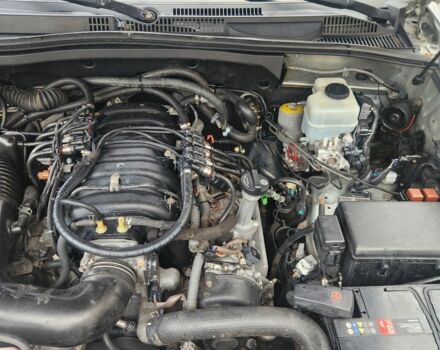 Сірий Лексус ГХ, об'ємом двигуна 4.7 л та пробігом 226 тис. км за 14800 $, фото 4 на Automoto.ua