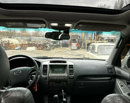 Сірий Лексус ГХ, об'ємом двигуна 4.66 л та пробігом 290 тис. км за 13000 $, фото 11 на Automoto.ua
