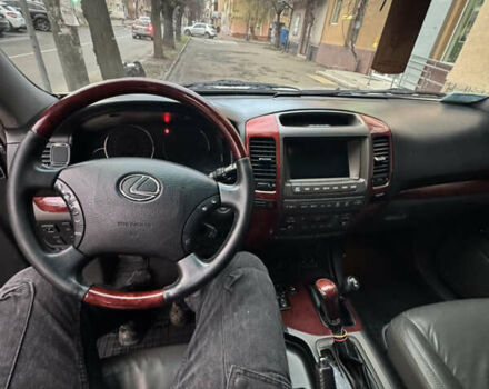 Серый Лексус ГХ, объемом двигателя 4.66 л и пробегом 300 тыс. км за 15500 $, фото 25 на Automoto.ua