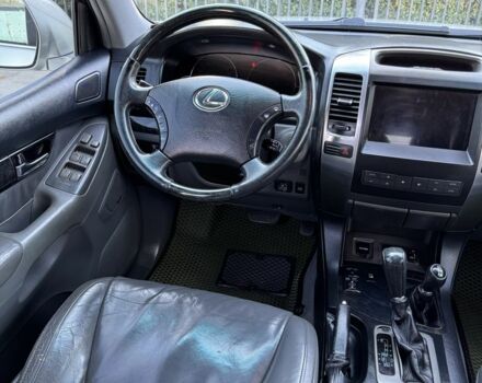 Сірий Лексус ГХ, об'ємом двигуна 4.7 л та пробігом 217 тис. км за 14200 $, фото 12 на Automoto.ua
