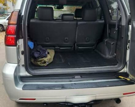 Серый Лексус ГХ, объемом двигателя 4.66 л и пробегом 285 тыс. км за 14600 $, фото 2 на Automoto.ua