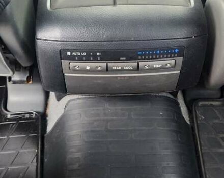 Серый Лексус ГХ, объемом двигателя 4.66 л и пробегом 285 тыс. км за 14600 $, фото 9 на Automoto.ua