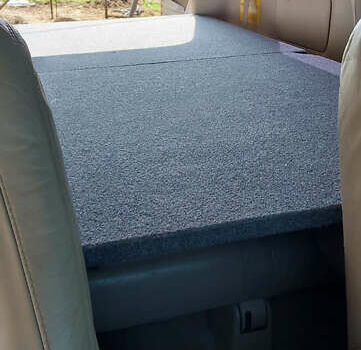 Серый Лексус ГХ, объемом двигателя 4.7 л и пробегом 209 тыс. км за 20000 $, фото 12 на Automoto.ua