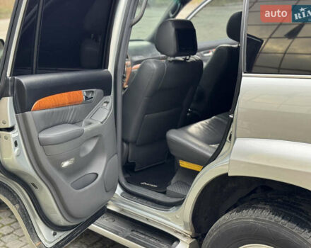 Сірий Лексус ГХ, об'ємом двигуна 4.66 л та пробігом 231 тис. км за 14400 $, фото 12 на Automoto.ua