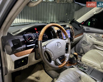 Серый Лексус ГХ, объемом двигателя 4.7 л и пробегом 209 тыс. км за 20000 $, фото 9 на Automoto.ua