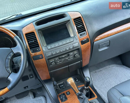 Сірий Лексус ГХ, об'ємом двигуна 4.66 л та пробігом 96 тис. км за 17500 $, фото 33 на Automoto.ua