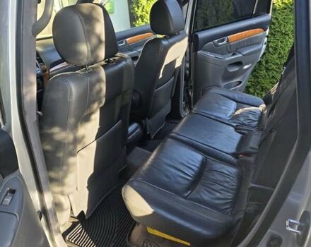 Серый Лексус ГХ, объемом двигателя 4.66 л и пробегом 280 тыс. км за 17800 $, фото 3 на Automoto.ua