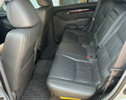 Сірий Лексус ГХ, об'ємом двигуна 4.66 л та пробігом 180 тис. км за 18900 $, фото 12 на Automoto.ua