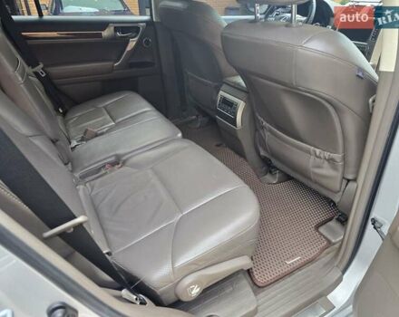 Серый Лексус ГХ, объемом двигателя 4.61 л и пробегом 254 тыс. км за 25000 $, фото 8 на Automoto.ua