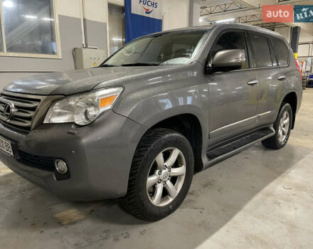 Серый Лексус ГХ, объемом двигателя 4.6 л и пробегом 330 тыс. км за 20000 $, фото 4 на Automoto.ua