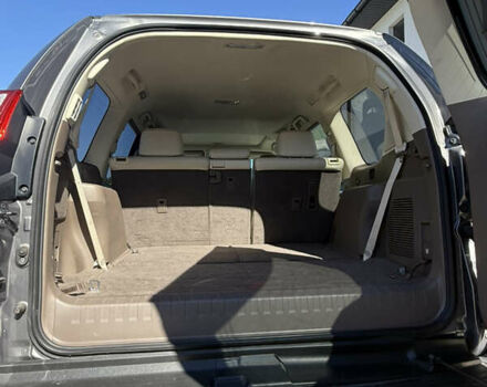 Серый Лексус ГХ, объемом двигателя 4.61 л и пробегом 194 тыс. км за 25000 $, фото 13 на Automoto.ua