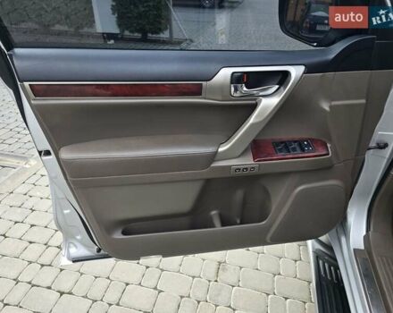 Серый Лексус ГХ, объемом двигателя 4.61 л и пробегом 254 тыс. км за 24000 $, фото 13 на Automoto.ua