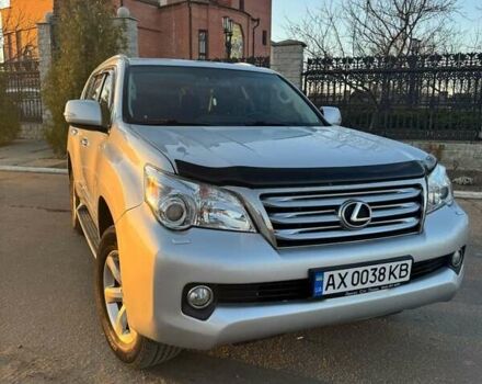 Серый Лексус ГХ, объемом двигателя 4.61 л и пробегом 320 тыс. км за 22800 $, фото 2 на Automoto.ua