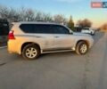 Серый Лексус ГХ, объемом двигателя 4.61 л и пробегом 320 тыс. км за 22800 $, фото 4 на Automoto.ua