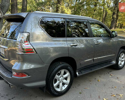 Серый Лексус ГХ, объемом двигателя 4.6 л и пробегом 278 тыс. км за 29999 $, фото 15 на Automoto.ua