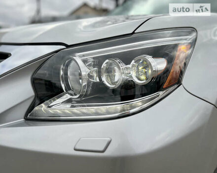 Серый Лексус ГХ, объемом двигателя 4.6 л и пробегом 38 тыс. км за 35555 $, фото 3 на Automoto.ua