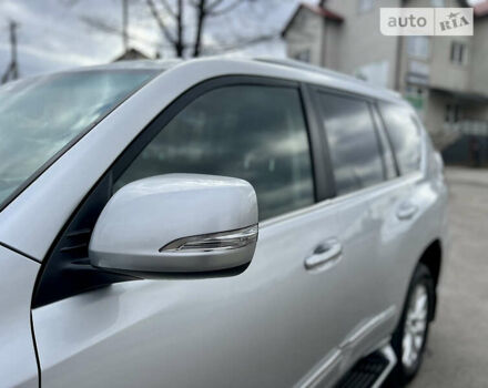 Серый Лексус ГХ, объемом двигателя 4.6 л и пробегом 38 тыс. км за 35555 $, фото 24 на Automoto.ua