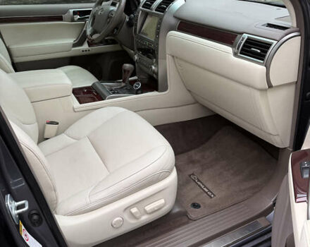 Сірий Лексус ГХ, об'ємом двигуна 4.61 л та пробігом 147 тис. км за 33500 $, фото 13 на Automoto.ua