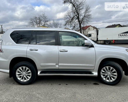 Серый Лексус ГХ, объемом двигателя 4.6 л и пробегом 38 тыс. км за 35555 $, фото 12 на Automoto.ua