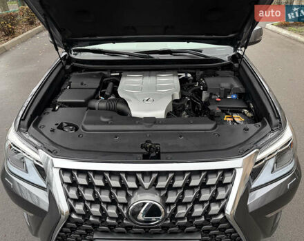 Сірий Лексус ГХ, об'ємом двигуна 4.61 л та пробігом 147 тис. км за 33500 $, фото 24 на Automoto.ua