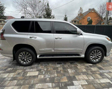 Сірий Лексус ГХ, об'ємом двигуна 4.61 л та пробігом 160 тис. км за 34000 $, фото 7 на Automoto.ua