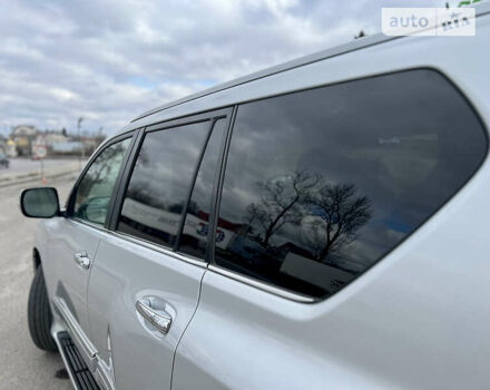 Серый Лексус ГХ, объемом двигателя 4.6 л и пробегом 38 тыс. км за 35555 $, фото 19 на Automoto.ua