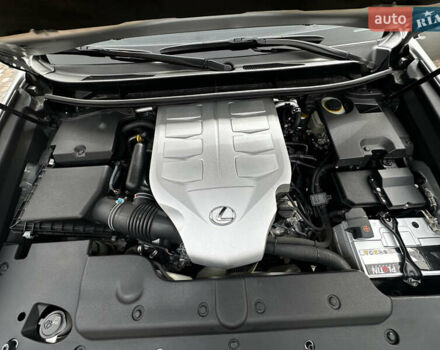 Серый Лексус ГХ, объемом двигателя 4.61 л и пробегом 87 тыс. км за 40600 $, фото 12 на Automoto.ua