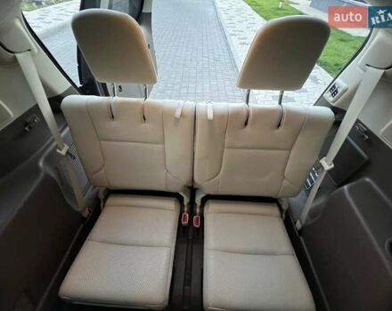 Серый Лексус ГХ, объемом двигателя 4.61 л и пробегом 130 тыс. км за 37500 $, фото 47 на Automoto.ua