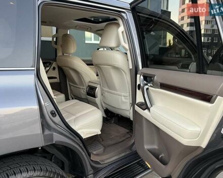 Серый Лексус ГХ, объемом двигателя 4.61 л и пробегом 130 тыс. км за 37500 $, фото 43 на Automoto.ua