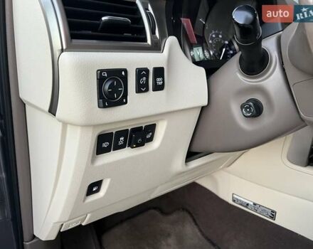 Серый Лексус ГХ, объемом двигателя 4.61 л и пробегом 130 тыс. км за 37500 $, фото 17 на Automoto.ua