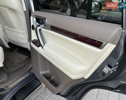 Серый Лексус ГХ, объемом двигателя 4.61 л и пробегом 130 тыс. км за 37500 $, фото 42 на Automoto.ua