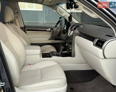 Серый Лексус ГХ, объемом двигателя 4.61 л и пробегом 130 тыс. км за 37500 $, фото 35 на Automoto.ua