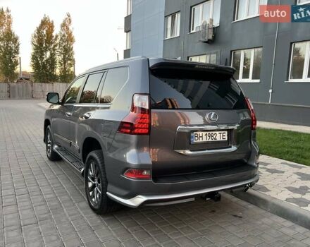 Серый Лексус ГХ, объемом двигателя 4.61 л и пробегом 130 тыс. км за 37500 $, фото 7 на Automoto.ua