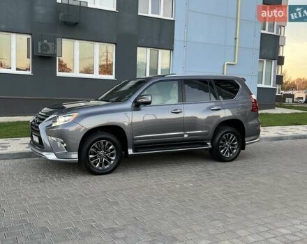 Серый Лексус ГХ, объемом двигателя 4.61 л и пробегом 130 тыс. км за 37500 $, фото 2 на Automoto.ua