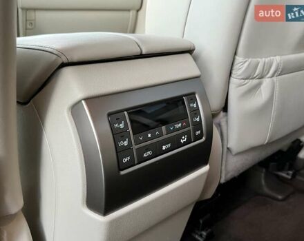 Серый Лексус ГХ, объемом двигателя 4.61 л и пробегом 130 тыс. км за 37500 $, фото 23 на Automoto.ua