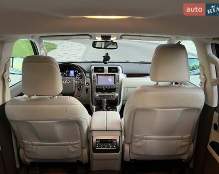 Серый Лексус ГХ, объемом двигателя 4.61 л и пробегом 130 тыс. км за 37500 $, фото 51 на Automoto.ua